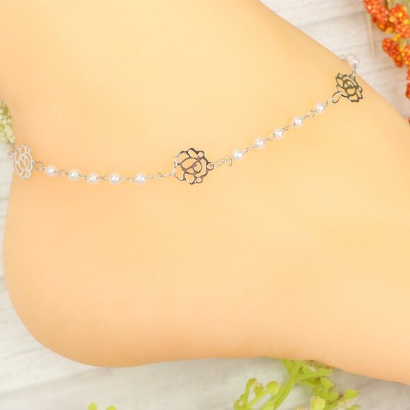 "Handmade Anklet – Elegant & Delicate Jewelry for Women | UNVRC1430 - Picture 10 of 10